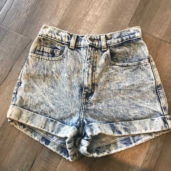 acid wash mom shorts